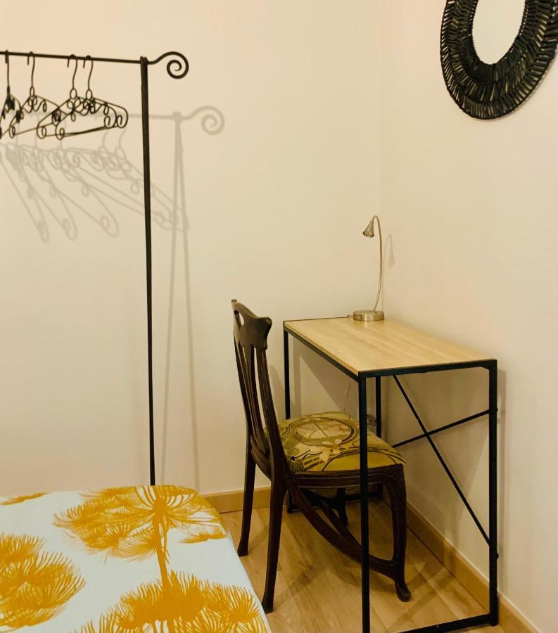 Apartment Jolijoliette, Terrasse, Central, Climatise, Wifi , Garage Marseille